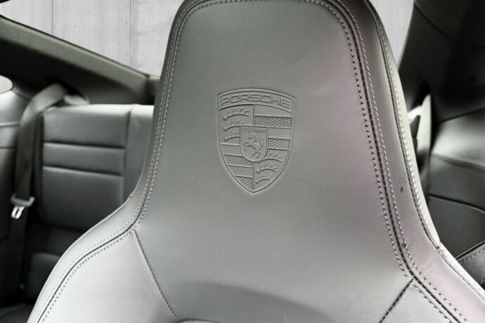 porsche-911-bensin-2025-big-20