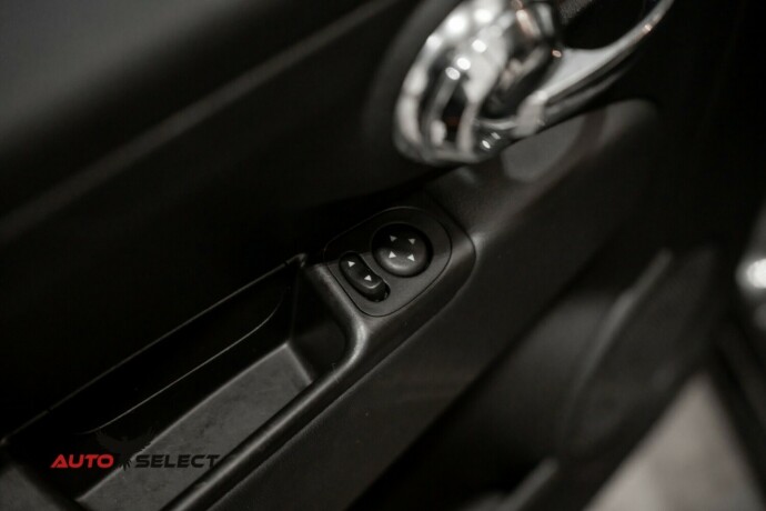 fiat-500-bensin-2013-big-20