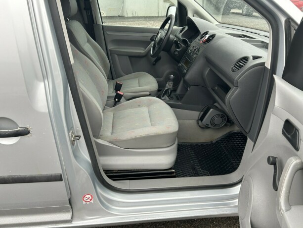 volkswagen-caddy-diesel-2004-big-10