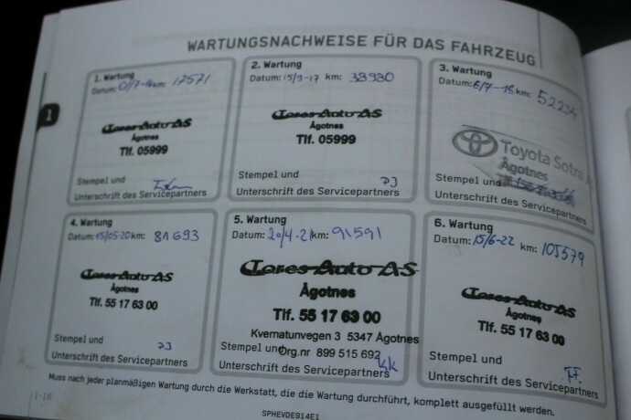 mitsubishi-outlander-elektrisitetbensin-2015-big-25