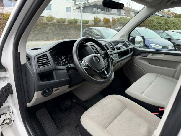 volkswagen-transporter-diesel-2019-big-6