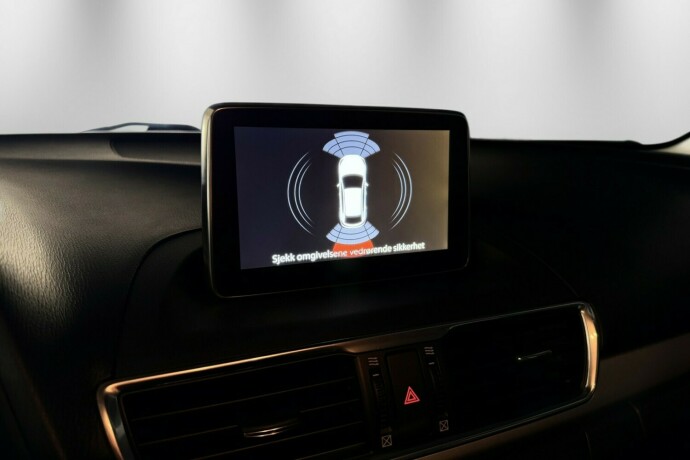 mazda-3-diesel-2015-big-27