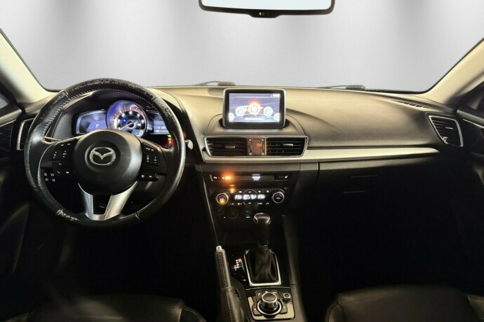 mazda-3-diesel-2015-big-14