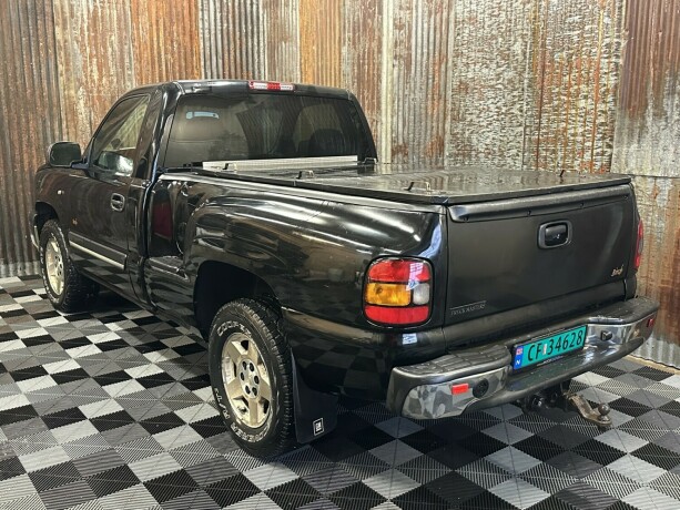 chevrolet-silverado-bensin-2005-big-11