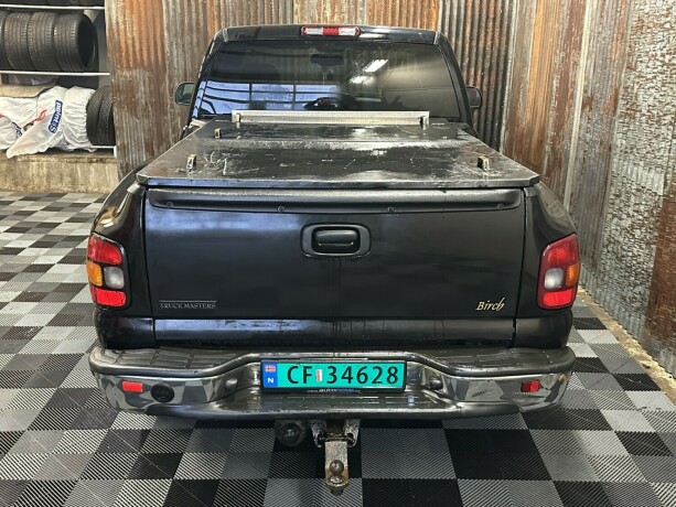 chevrolet-silverado-bensin-2005-big-23