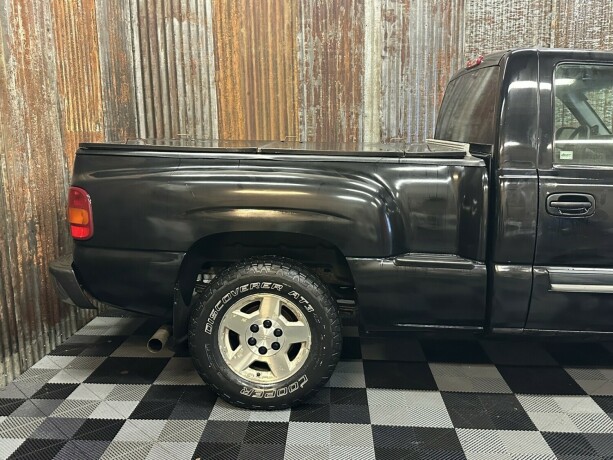 chevrolet-silverado-bensin-2005-big-5