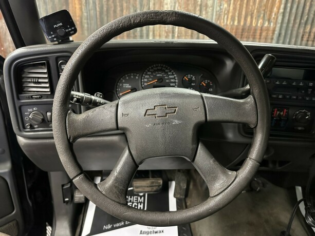 chevrolet-silverado-bensin-2005-big-31