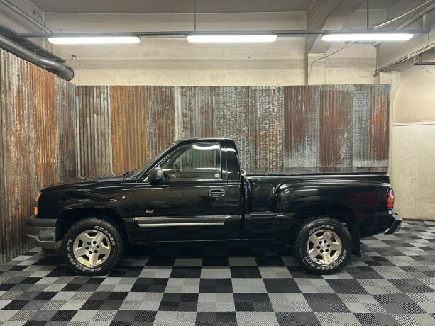 chevrolet-silverado-bensin-2005-big-16