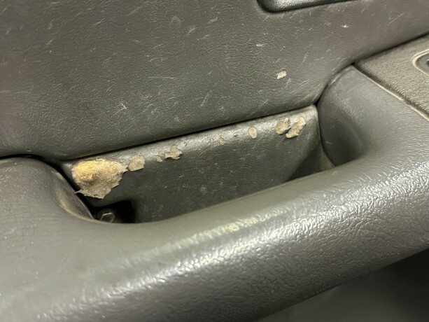 chevrolet-silverado-bensin-2005-big-30