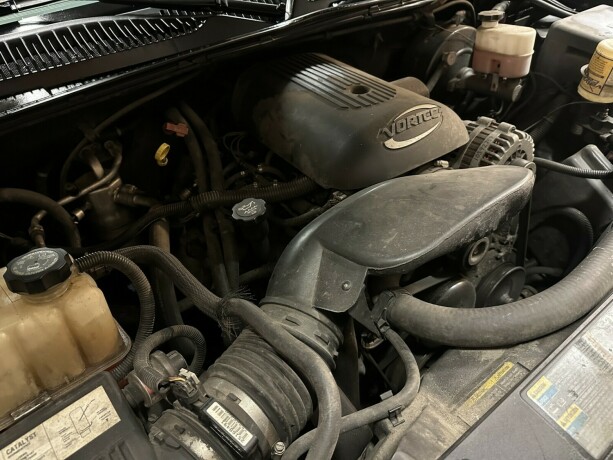 chevrolet-silverado-bensin-2005-big-40