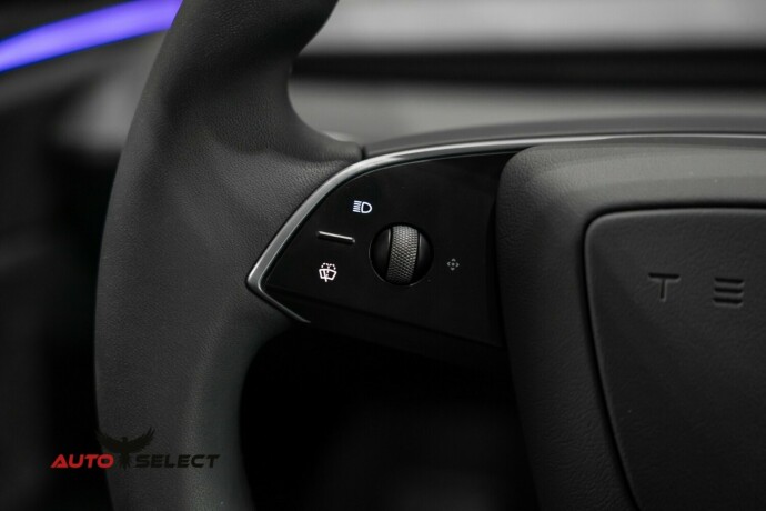 tesla-model-y-elektrisitet-2025-big-36