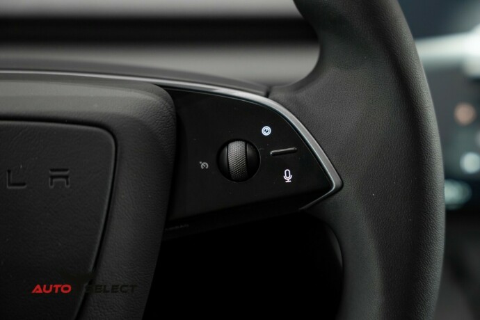 tesla-model-y-elektrisitet-2025-big-37