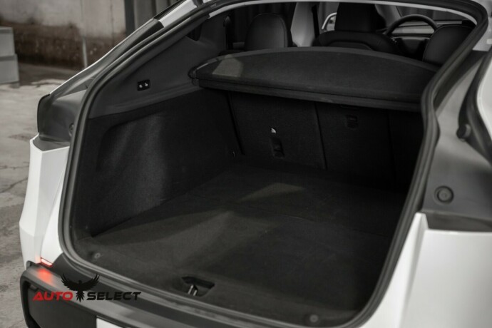 tesla-model-y-elektrisitet-2025-big-11