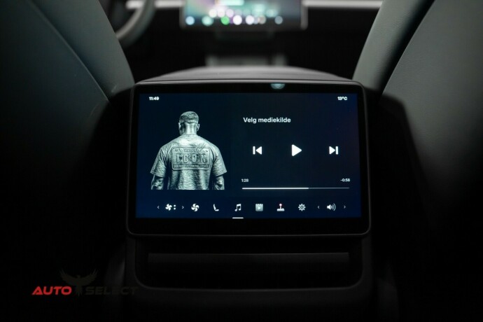 tesla-model-y-elektrisitet-2025-big-24