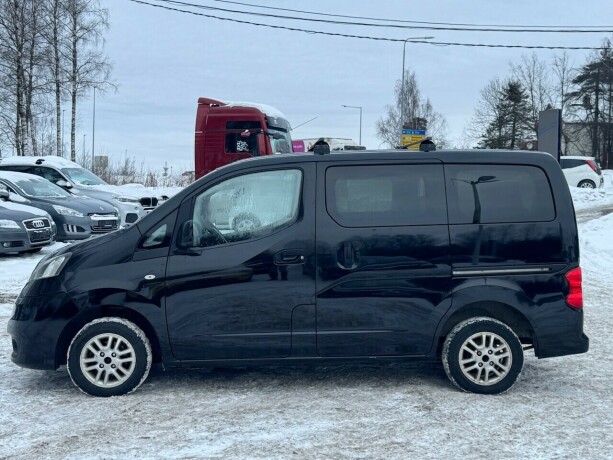 nissan-nv200-diesel-2013-big-3