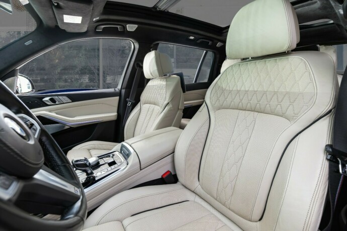 bmw-x7-bensin-2020-big-56