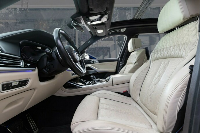 bmw-x7-bensin-2020-big-53
