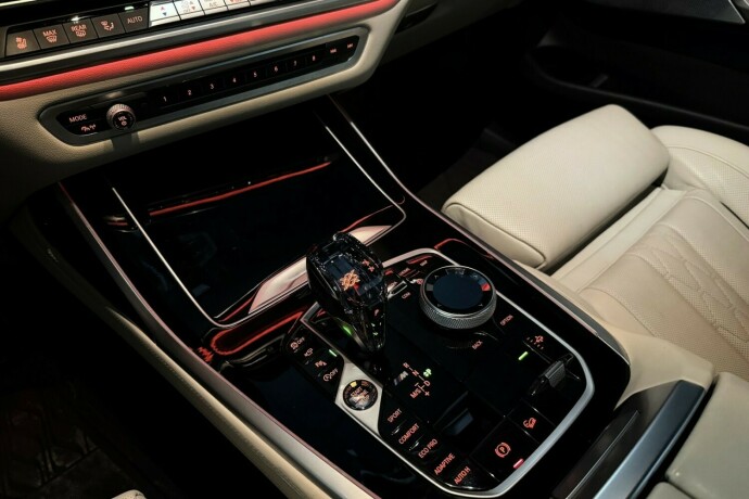 bmw-x7-bensin-2020-big-22