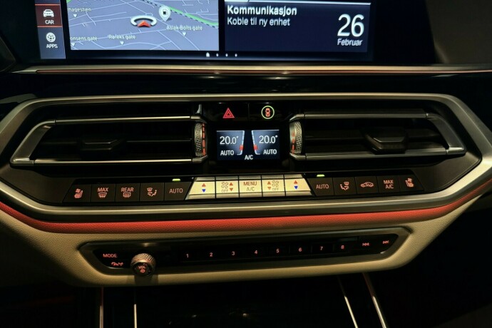 bmw-x7-bensin-2020-big-18