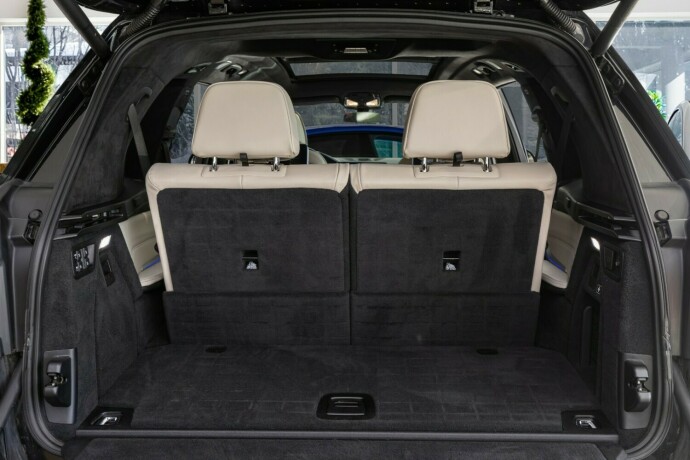 bmw-x7-bensin-2020-big-79