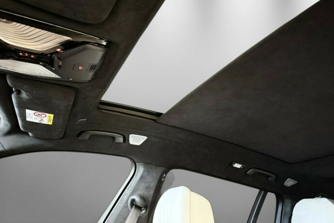 bmw-x7-bensin-2020-big-29