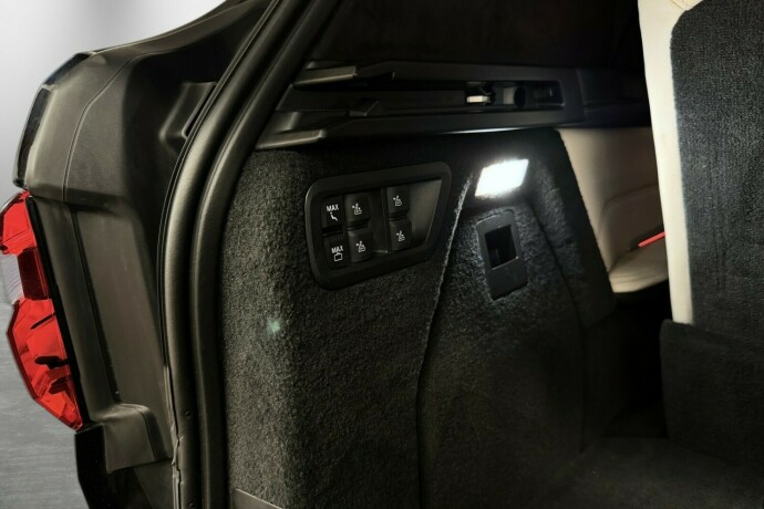 bmw-x7-bensin-2020-big-34