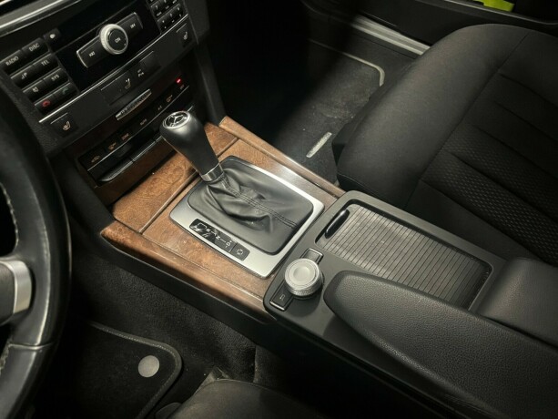 mercedes-benz-e-klasse-diesel-2011-big-26