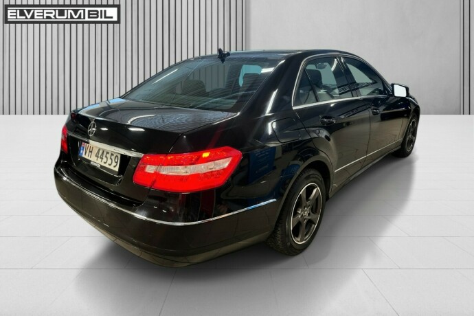 mercedes-benz-e-klasse-diesel-2011-big-6