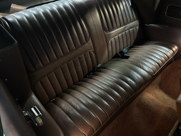 oldsmobile-cutlass-bensin-1972-big-36