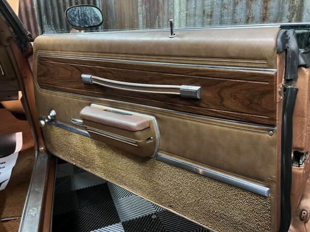 oldsmobile-cutlass-bensin-1972-big-31