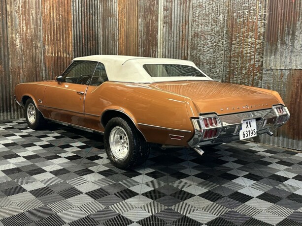 oldsmobile-cutlass-bensin-1972-big-10