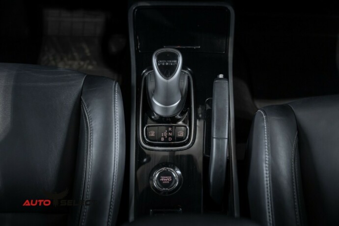 mitsubishi-outlander-elektrisitetbensin-2016-big-33