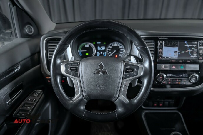 mitsubishi-outlander-elektrisitetbensin-2016-big-27