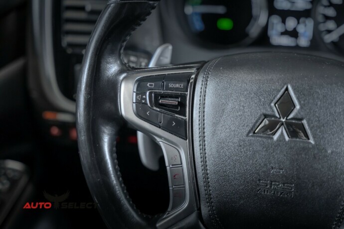 mitsubishi-outlander-elektrisitetbensin-2016-big-29