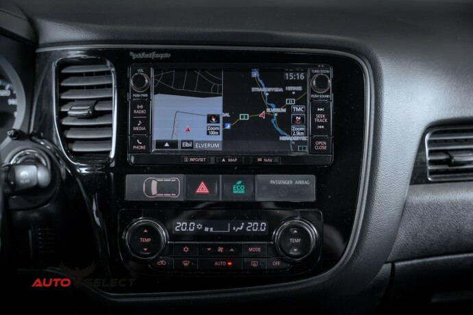 mitsubishi-outlander-elektrisitetbensin-2016-big-34