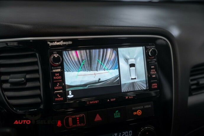 mitsubishi-outlander-elektrisitetbensin-2016-big-42