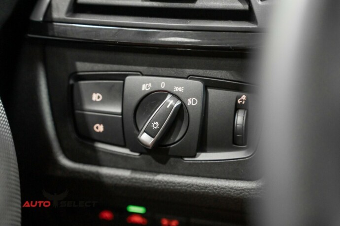 bmw-3-serie-elektrisitetbensin-2017-big-27