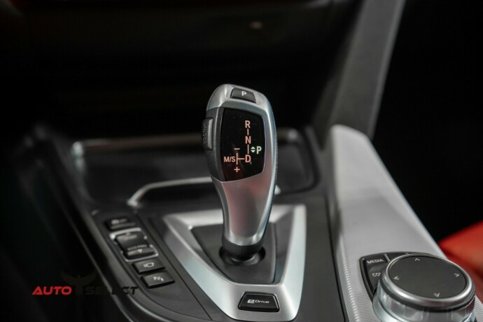 bmw-3-serie-elektrisitetbensin-2017-big-36