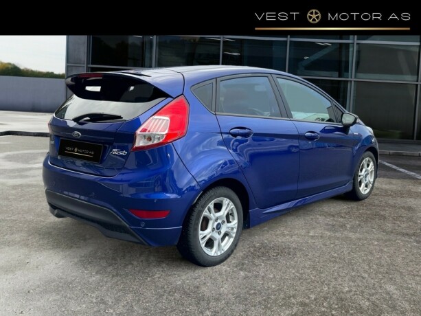 ford-fiesta-bensin-2016-big-6