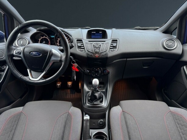 ford-fiesta-bensin-2016-big-9