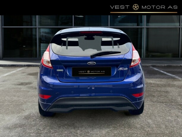 ford-fiesta-bensin-2016-big-5