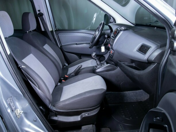 fiat-doblo-diesel-2015-big-57