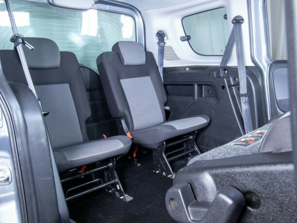 fiat-doblo-diesel-2015-big-19