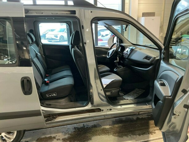 fiat-doblo-diesel-2015-big-16