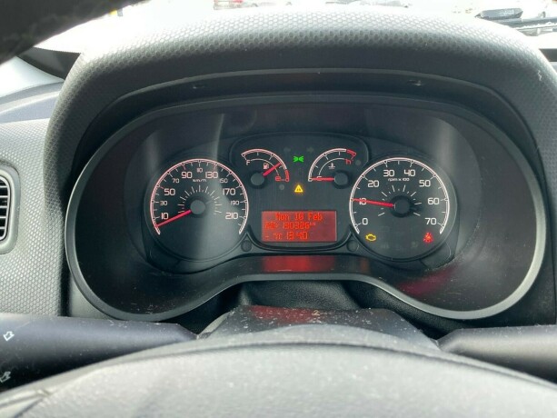 fiat-doblo-diesel-2015-big-12