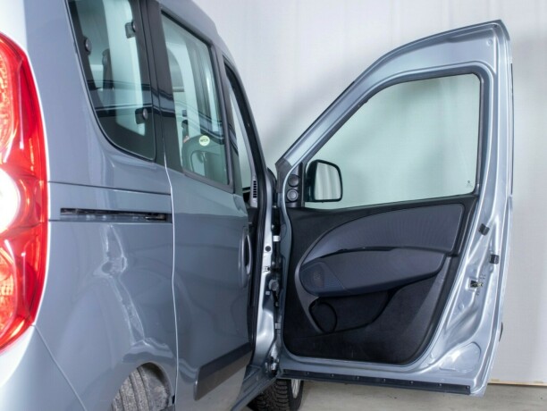 fiat-doblo-diesel-2015-big-29