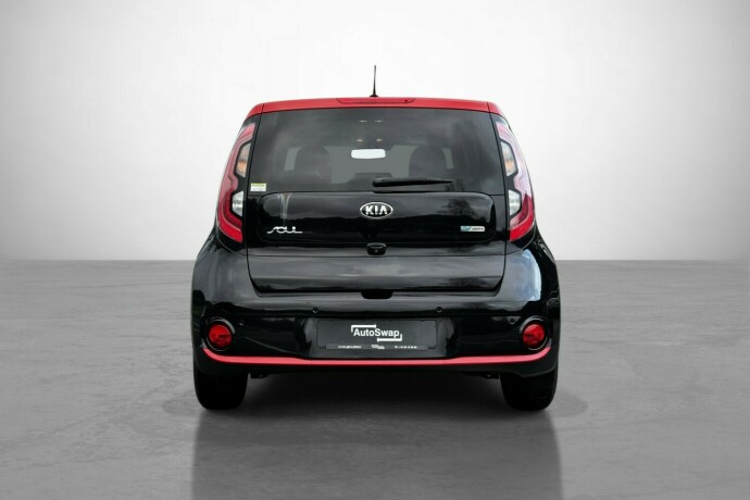 kia-soul-elektrisitet-2015-big-8