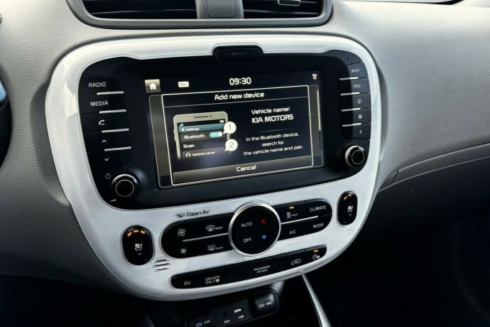 kia-soul-elektrisitet-2015-big-16