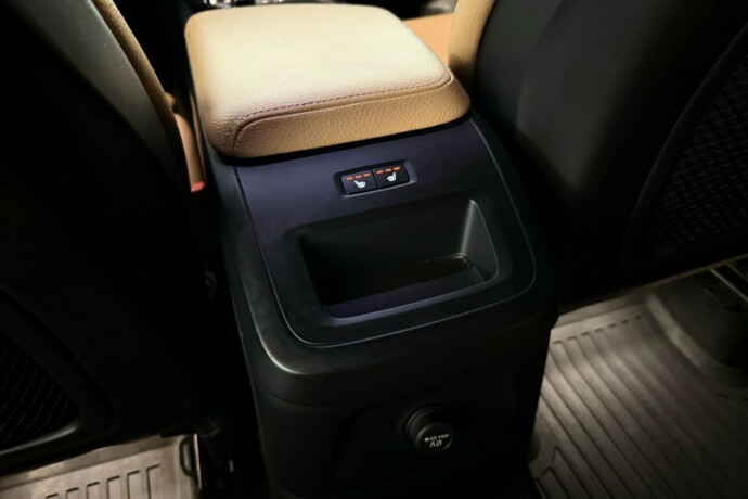 volvo-xc-60-elektrisitetbensin-2018-big-5