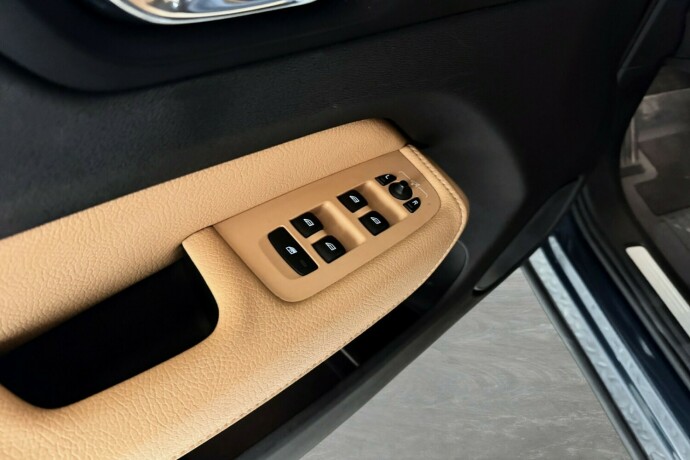 volvo-xc-60-elektrisitetbensin-2018-big-12